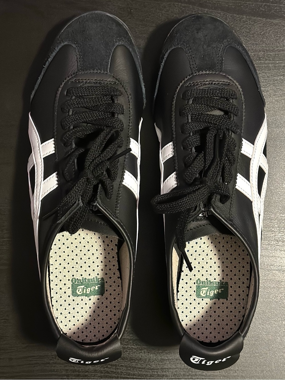 Onitsuka Tiger Mexico 66 - Black/White | Men’s 9 / Women’s 11